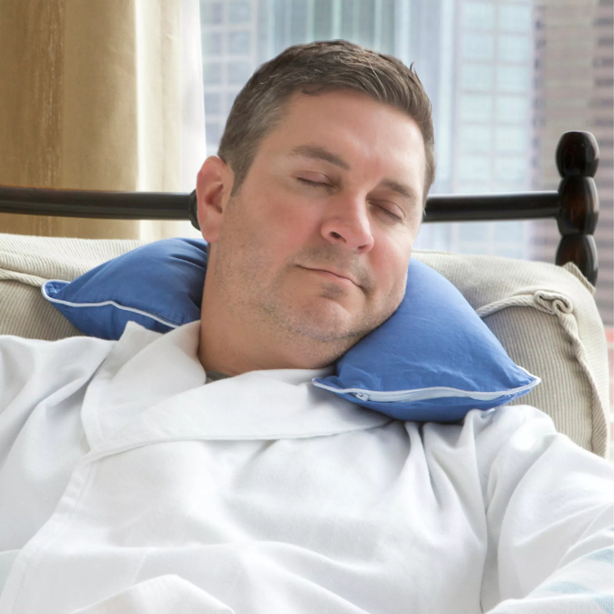 The Pillow Bar Petite Jetsetter Neck Pillow - Image 3