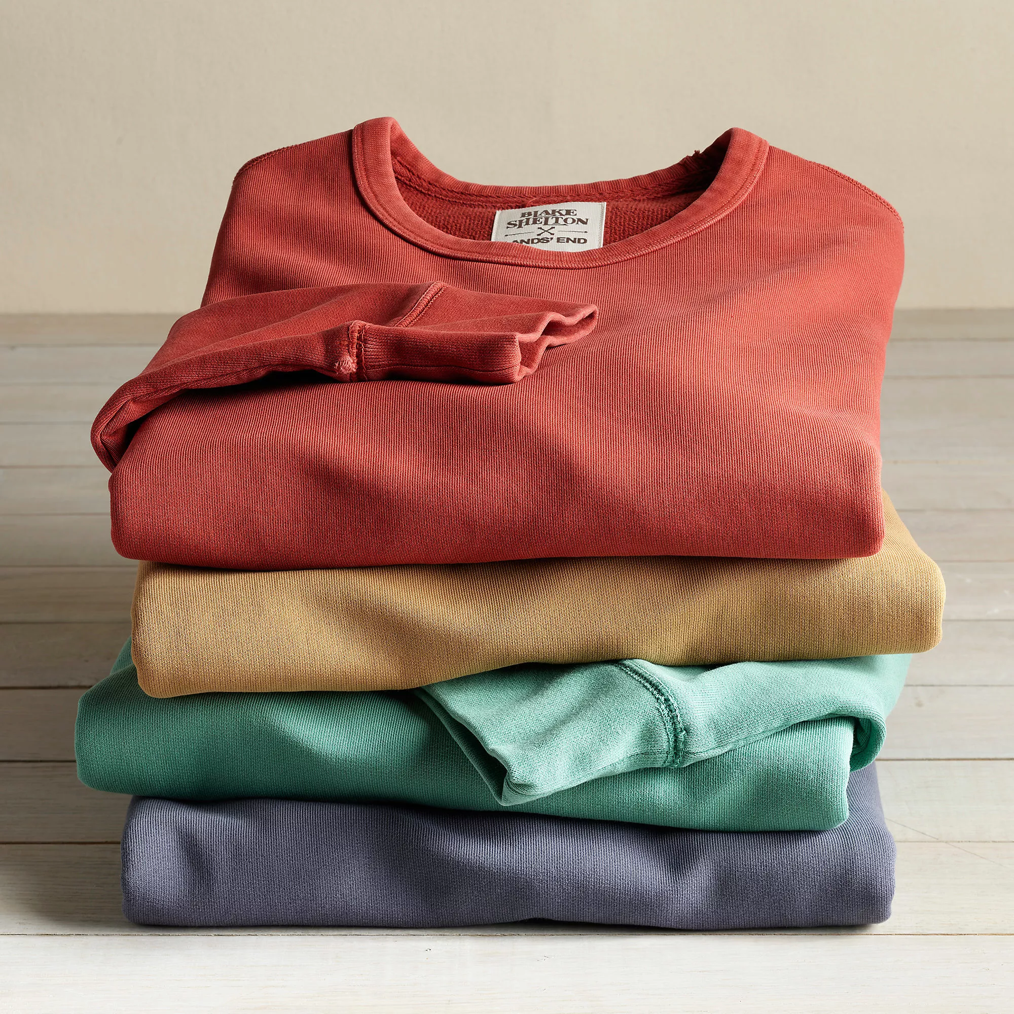 Blake Shelton X Lands End Men's Serious Sweats Garment Dye Long Sleeve Crewneck Sweatshirt - Image 2