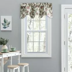 Ellis Curtains Ellis Curtain Madison Floral 58"x15" Lined Scallop Valance