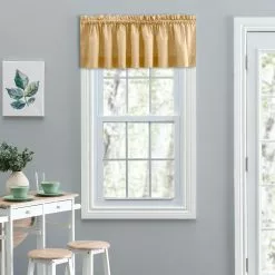 Ellis Curtains Ellis Curtain Lisa Solid 58"x15" Tailored Valance