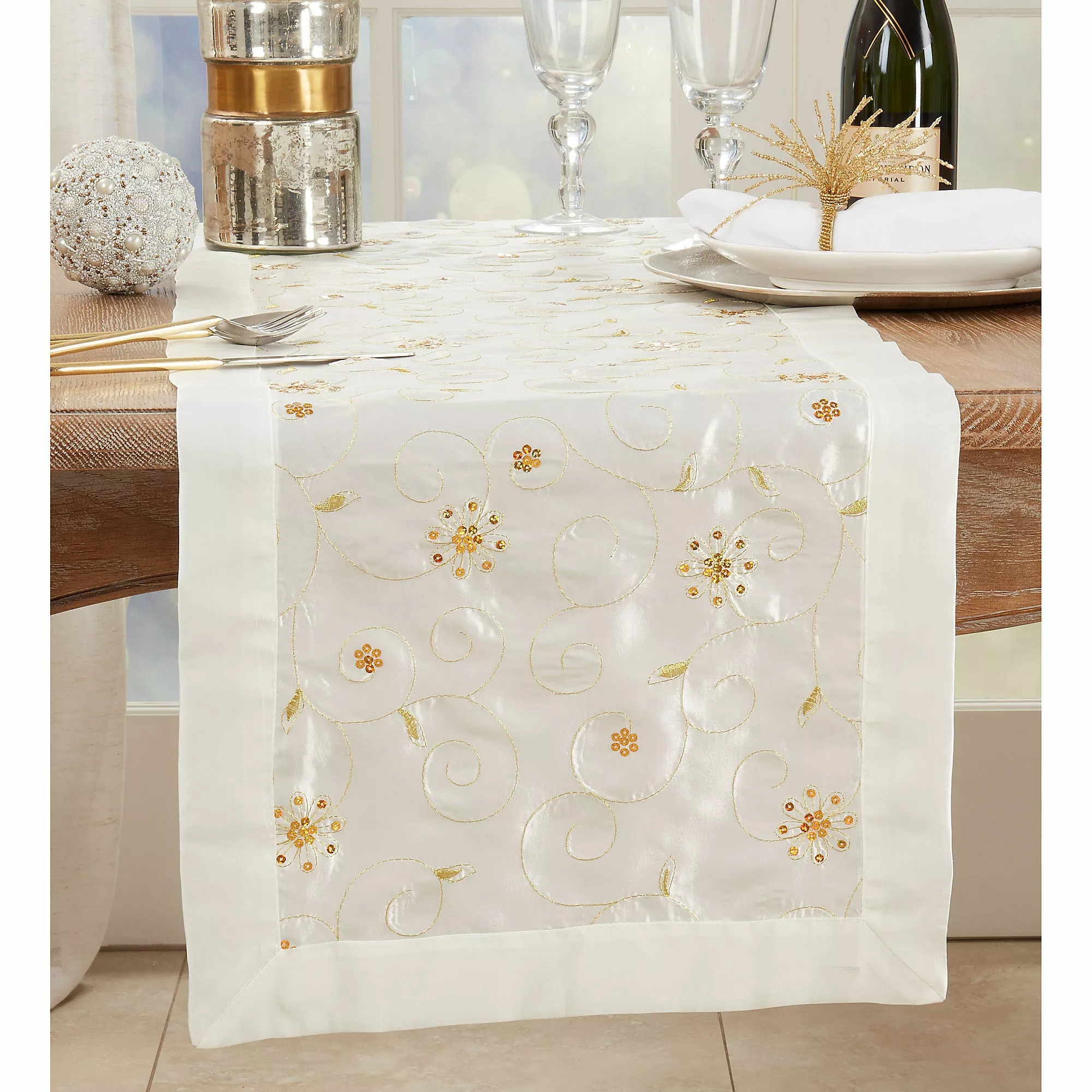 Saro Lifestyle Embroidered Sequined Design 16''x72'' Table Runner - Image 2